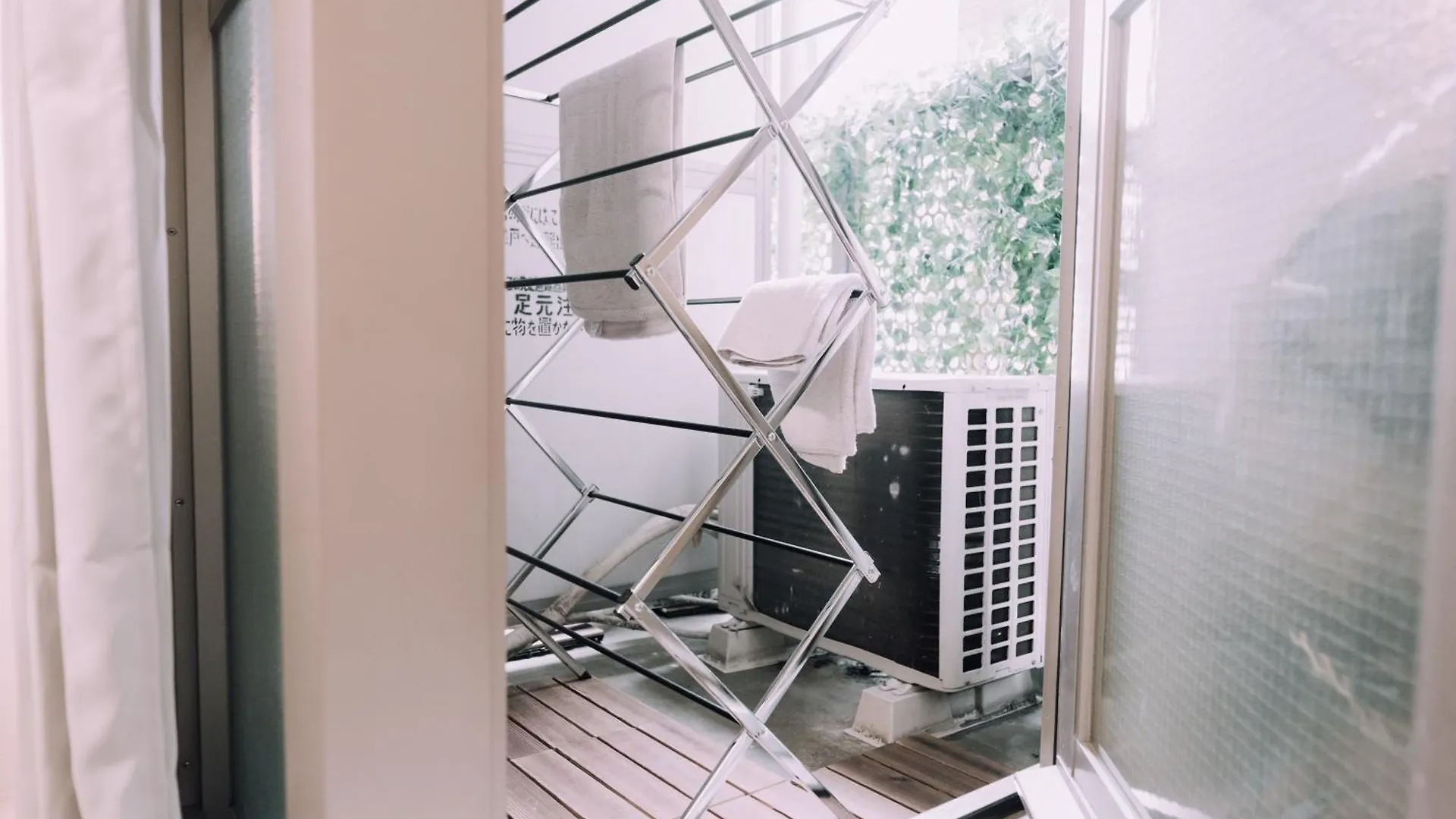 Apartment Minimalist Loft Namba Compact Studio With A 24-Hour Gym Ma305 Osaka