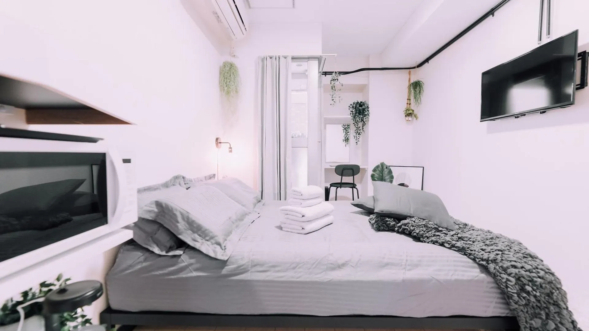 Minimalist Loft Namba Compact Studio With A 24-Hour Gym Ma305 contacts