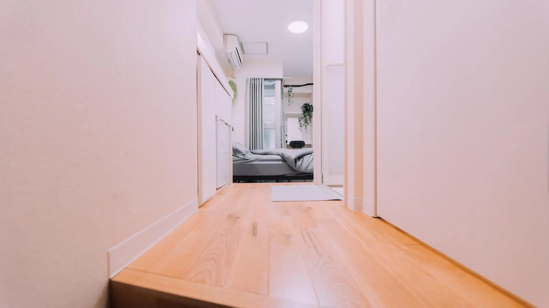 Apartment Minimalist Loft Namba Compact Studio With A 24-Hour Gym Ma305 Osaka