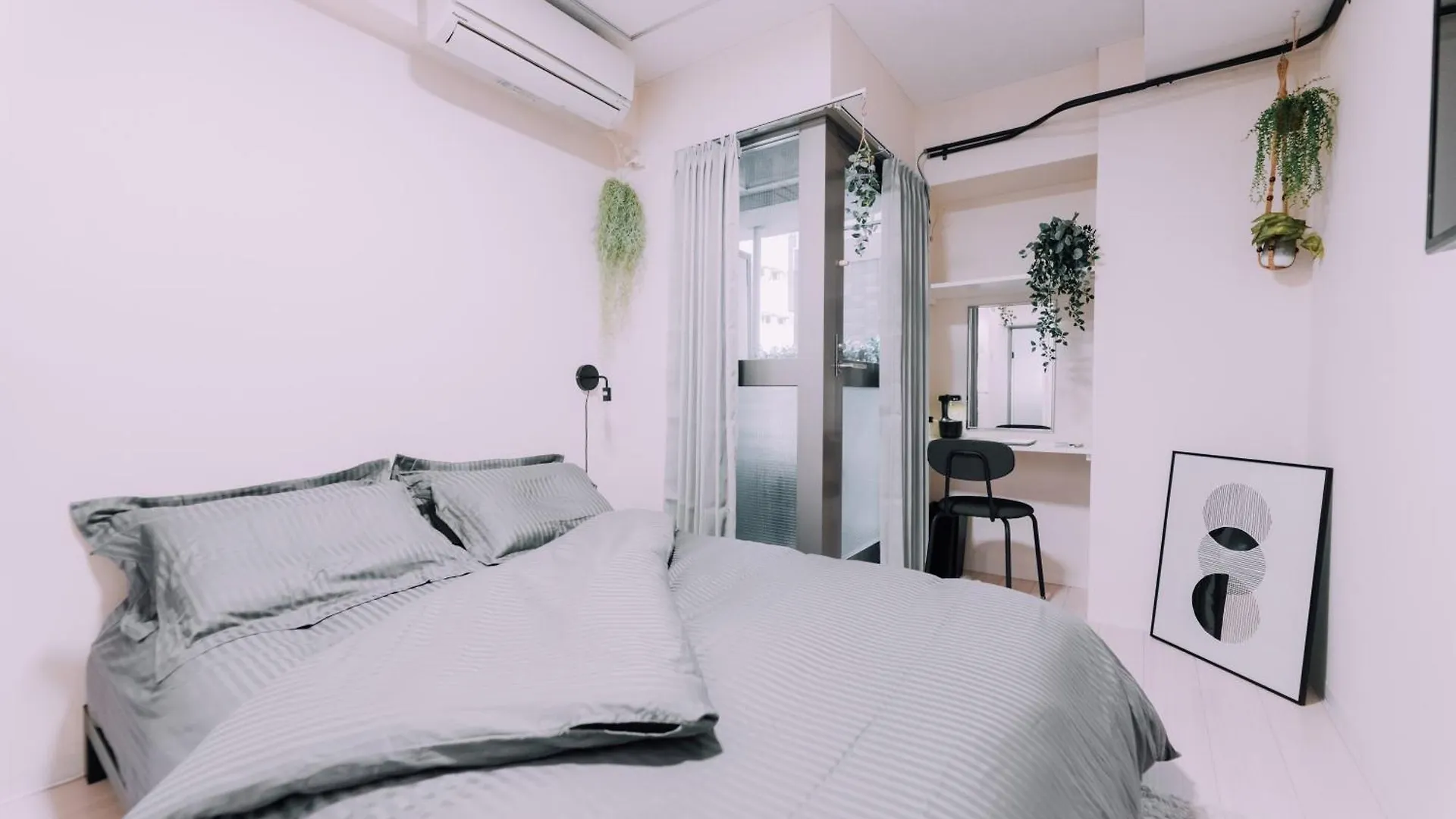 Minimalist Loft Namba Compact Studio With A 24-Hour Gym Ma305 Osaka 0*,  Japan